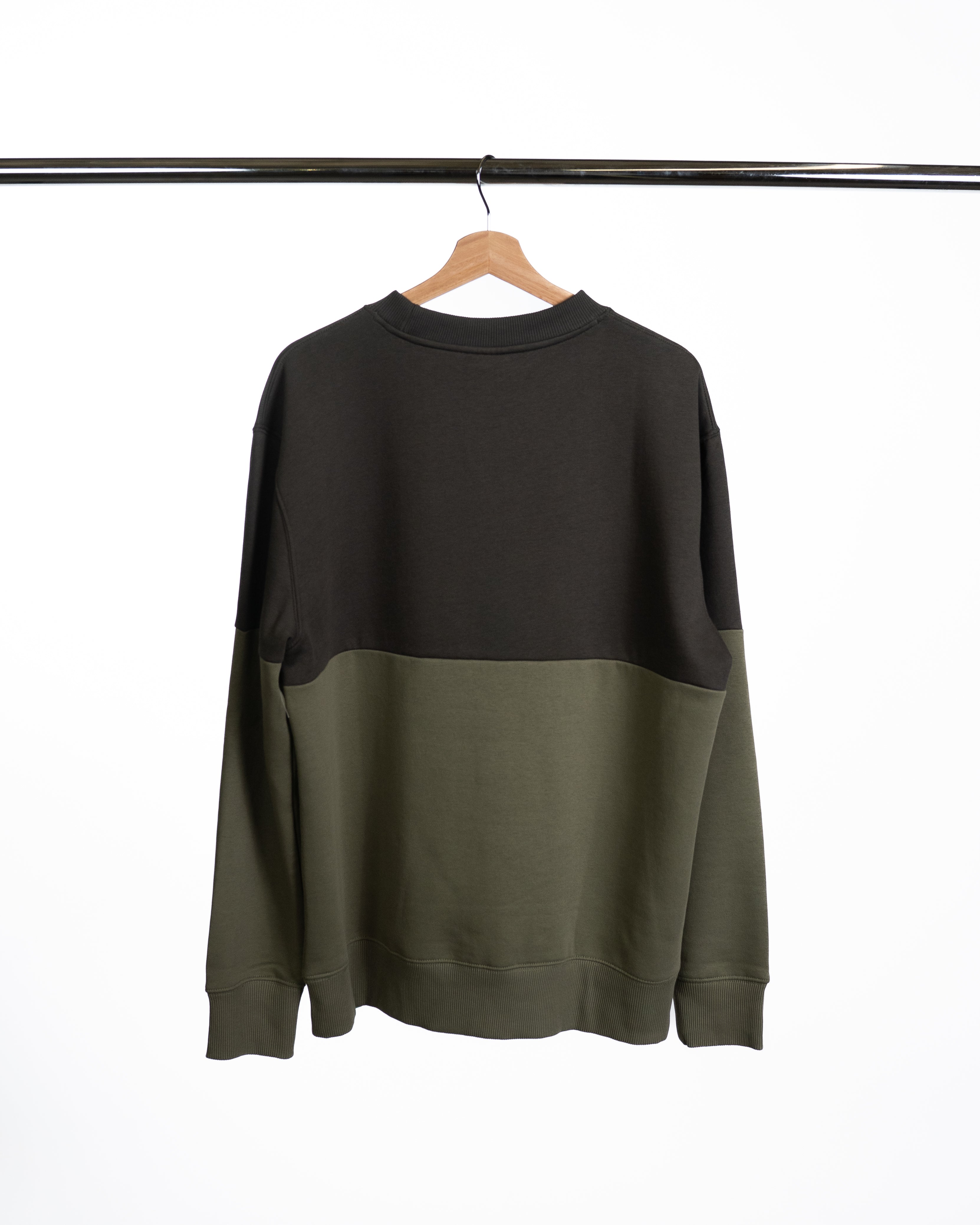 Murus Viridis Colorblock Crewneck