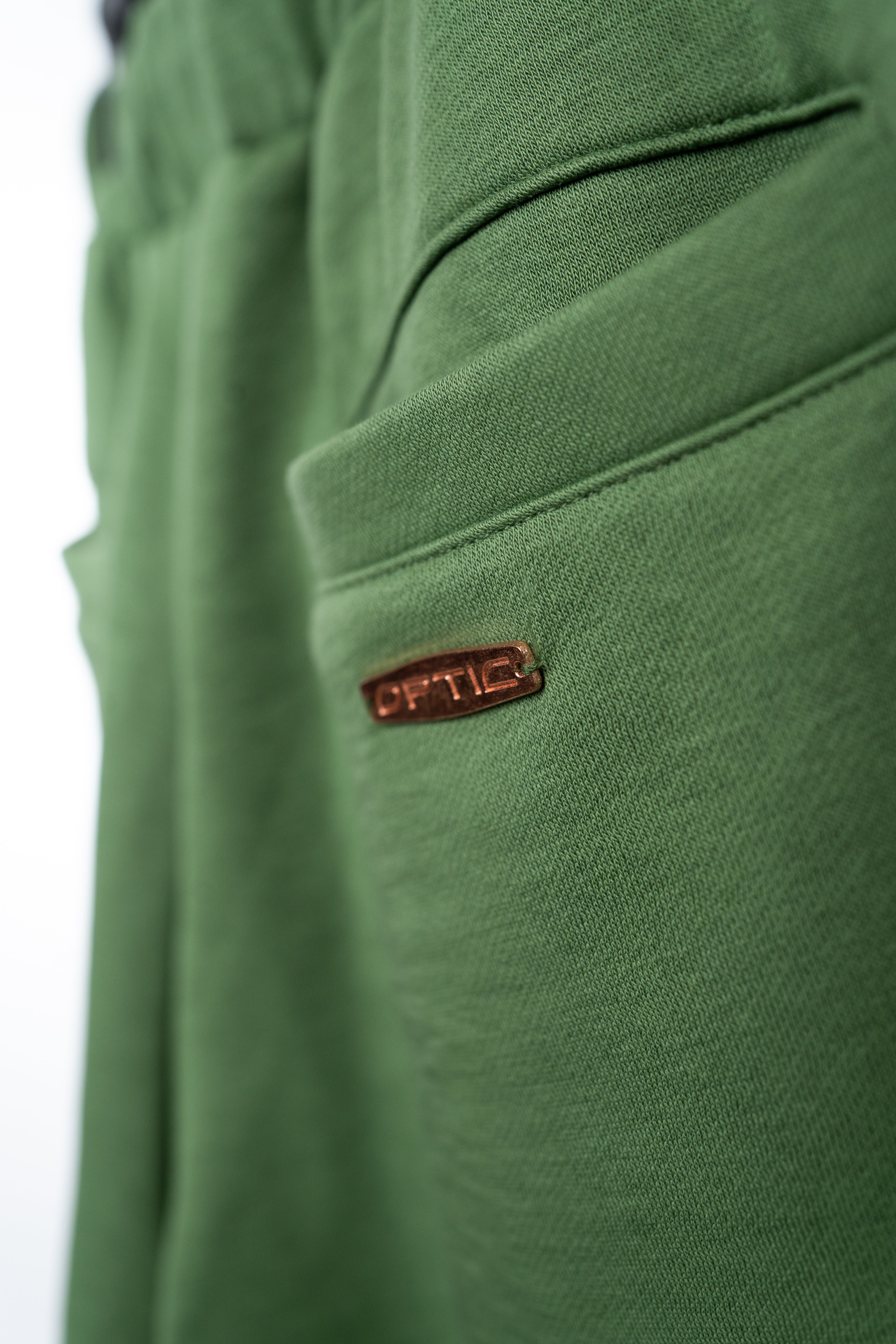 Standard Joggers in Elm Green