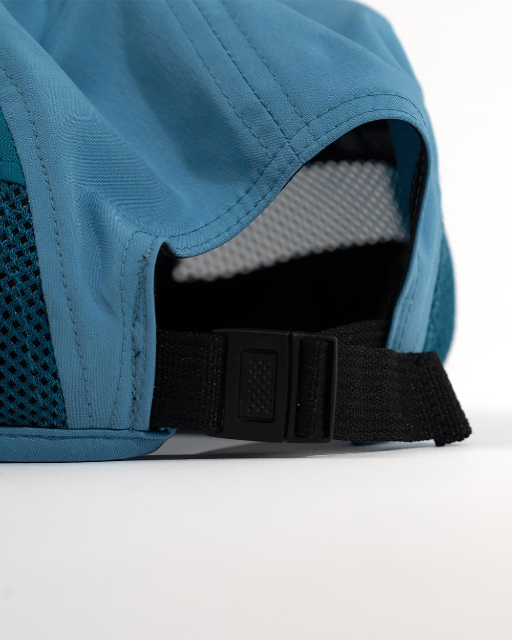 Mesh Camper Hat (Cyan)